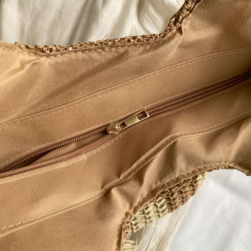 2025 New Casual Straw Woven Women's Large Capacity Designer Summer Single Shoulder Commuting Woven Bag Beach Bag Trendy Single Shoulder Bag 5