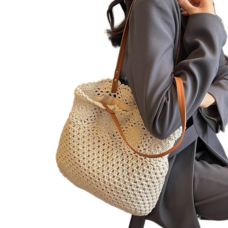 designer Large Capacity Straw Bag for Women 2025 Summer New Woven Bag Hollow Beach Vacation Shoulder Tote Bag