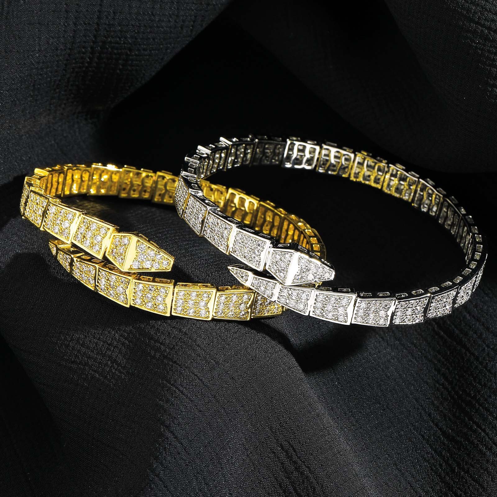 New Snake shaped Bracelet with Adjustable Opening Full Moissanite Hip Hop Jewelry Creative Mens and Womens Bracelet Snake Bracelet moissanite