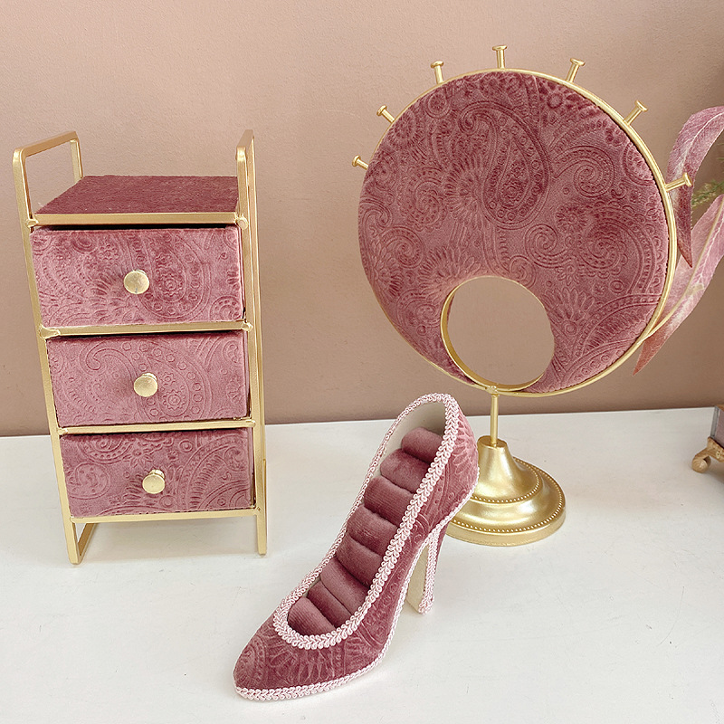 Elegant Multi-functional Jewelry Organizer Ideal For All Types of Accessories