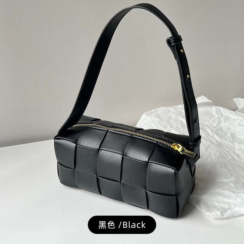 Niche High End Internet Celebrity Yang Mi Same Style Genuine Leather Woven Shoulder Underarm Handbag Spring Summer New Women s Bag
