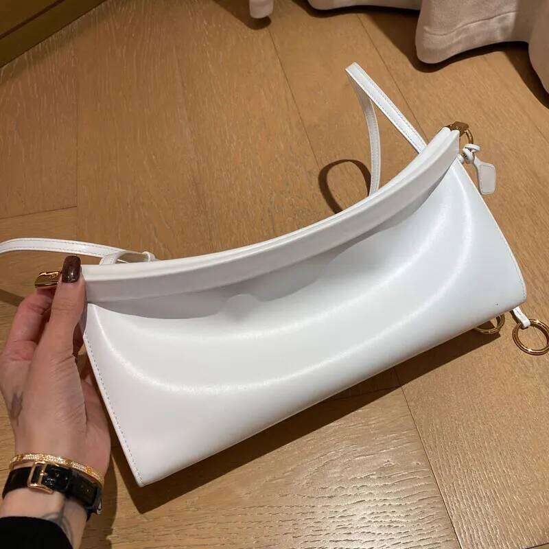 2025 New Genuine Leather Women's Single Shoulder Crossbody Bag