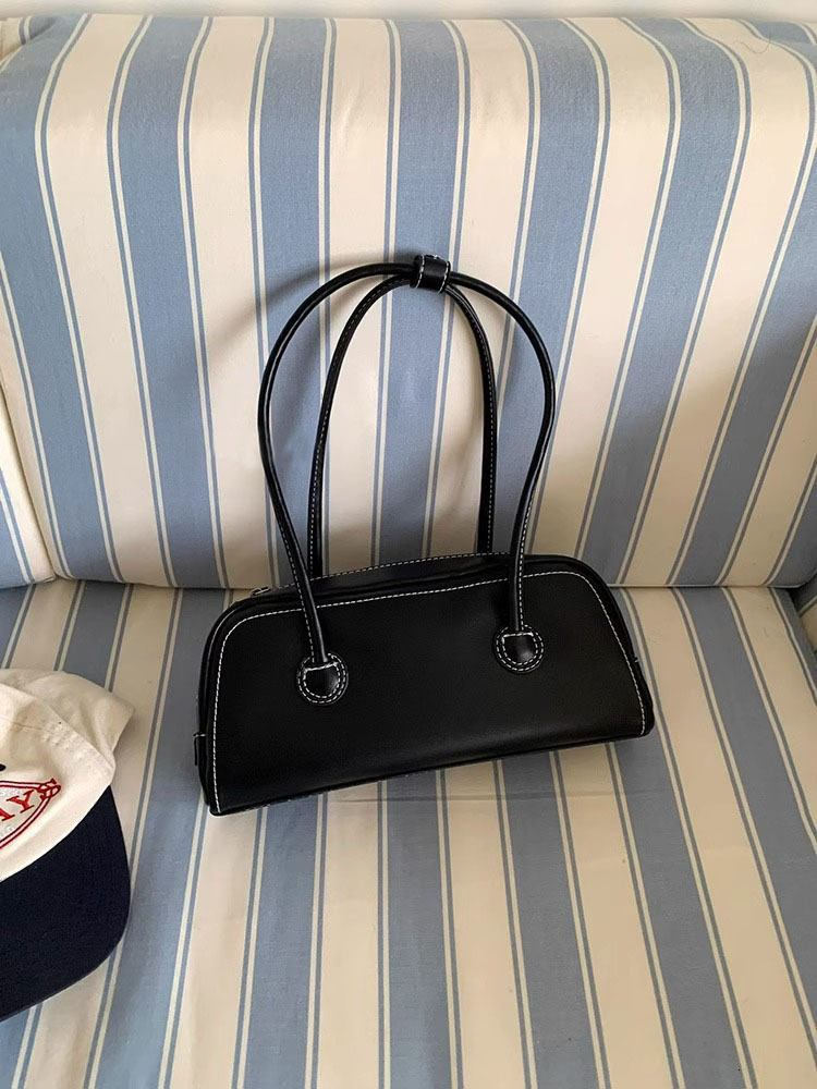 designer 2025 Niche Design High-Quality Large Capacity Shoulder Underarm Bag Fashion Korean Style Baguette Small Square Bag