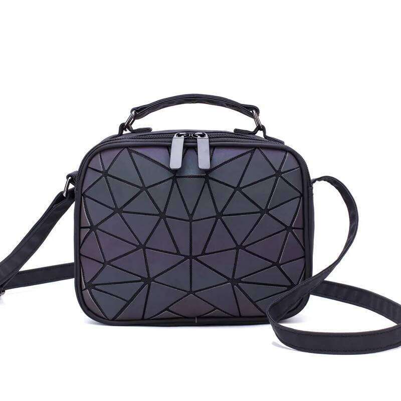 Laser Luminous Holographic Handbags Crossbody Bags For Women 2024 Shoulder Bag Geometric Plaid Hologram Small Square Bags