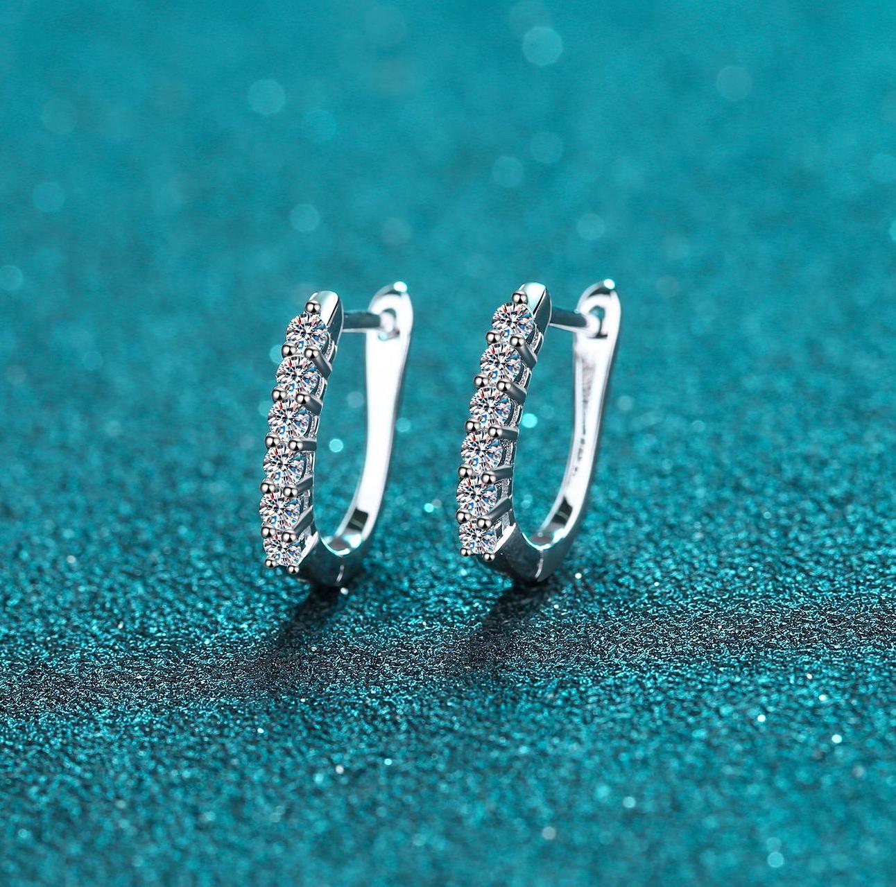 925 Sterling Silver Hoop Earrings with Moissanite Stones, Simple and Elegant Design, Perfect for Everyday Wear or Special Occasions, Gift-Ready