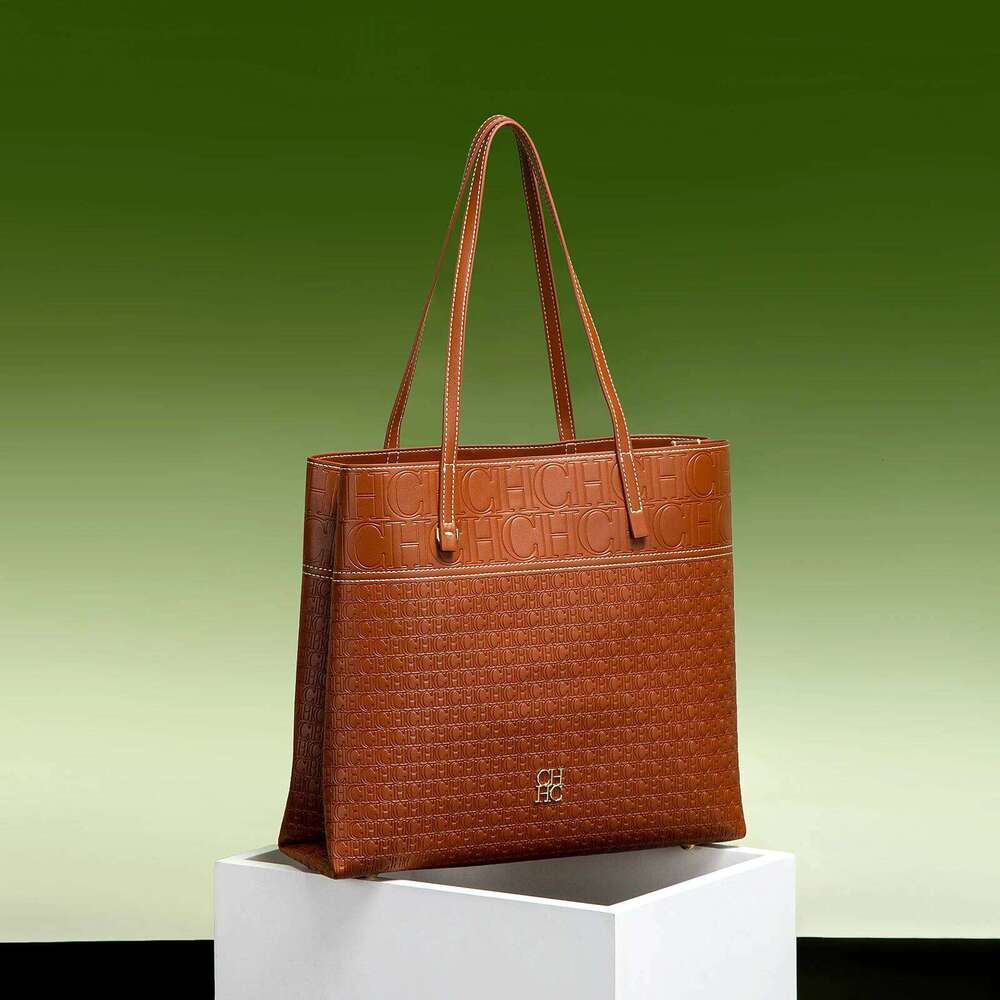 CH Shoulder Brand Letter Leather Women's Bag Large Capacity Resistant Elegant Fashion Casual With Base