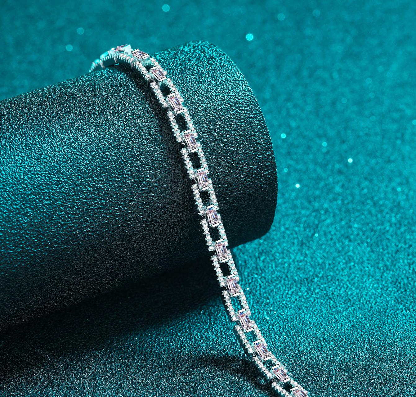 925 Sterling Silver Moissanite Bracelet with PT950 Plating, Luxury Inlaid Jewelry for Women, Elegant Design, Wholesale Supply
