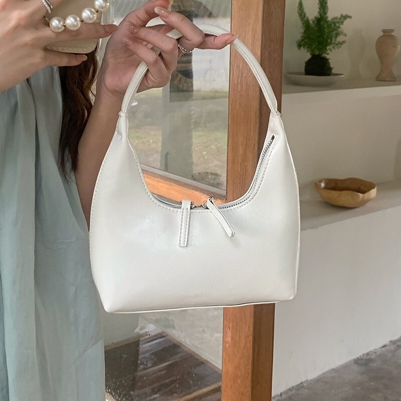designer New French Style Silver Texture Underarm Bag for Women Summer Texture Niche Shoulder Bag Handbag Korean Ins Bag