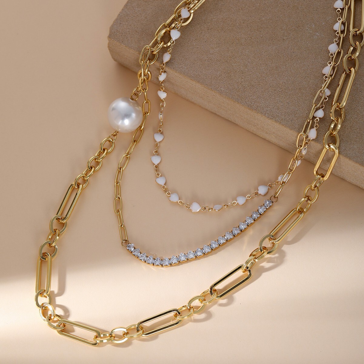 Style Fashionable Elegant Double Layer Oval Interlocking Titanium Steel Necklace for Women Simple Imitation Pearl Single