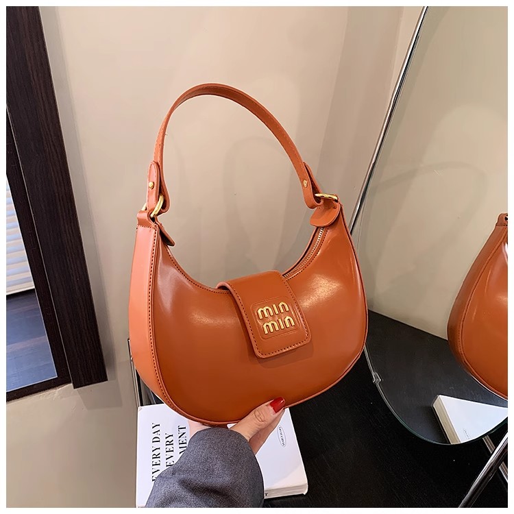 Designer bag armpit bag fashion shoulder bag luxury bag crossbody bag handbag designer spring and summer texture Boston pillow bag high-end retro cros