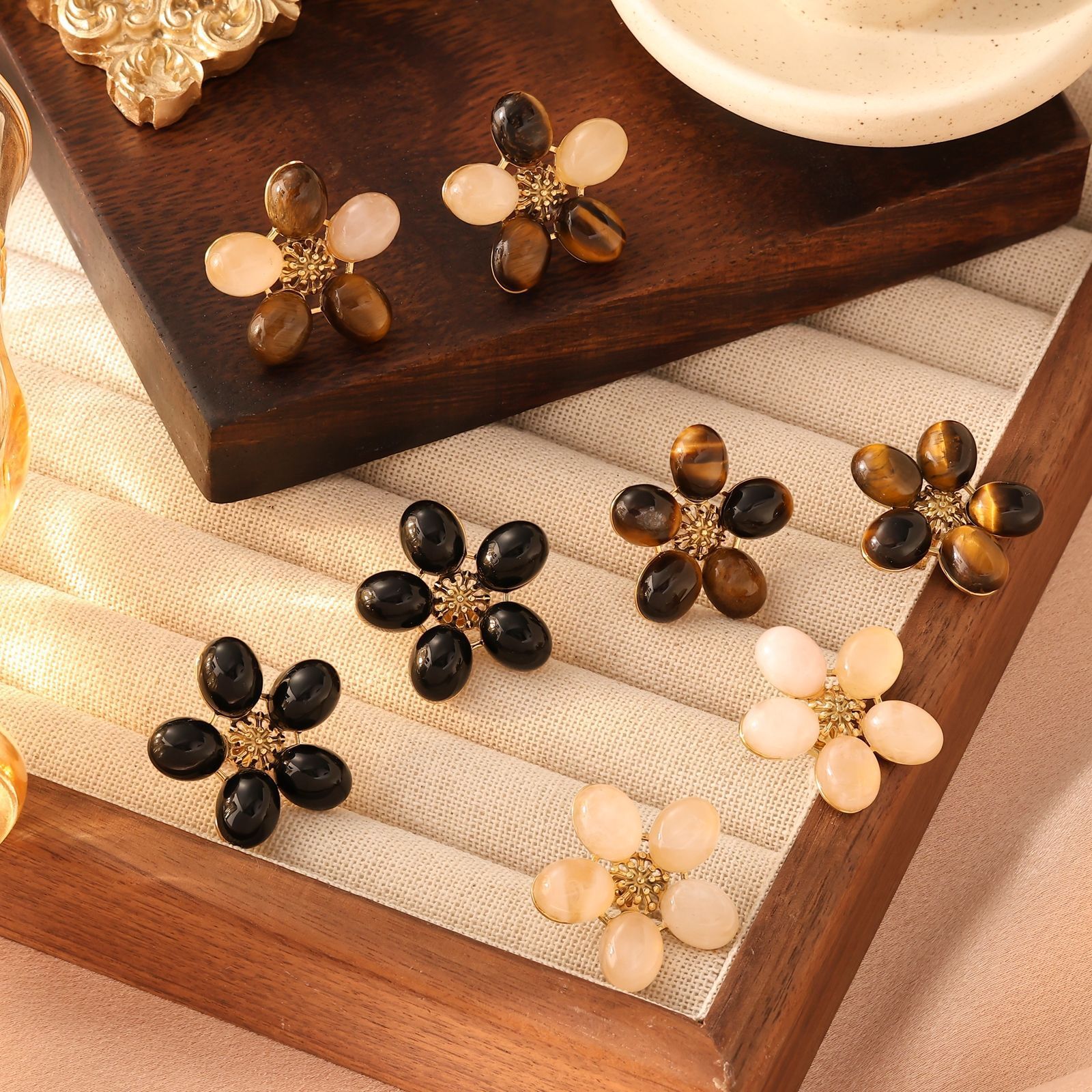 Light Elegant Earrings Niche Design Ins Cold Style Jewelry for Women