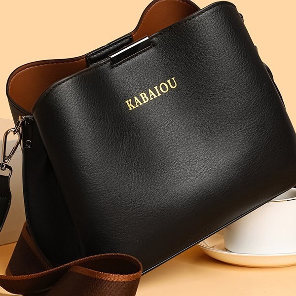 Light luxury women s crossbody bag new fashionable and elegant shoulder bag designer large fashion capacity high end fashion casual women s bag