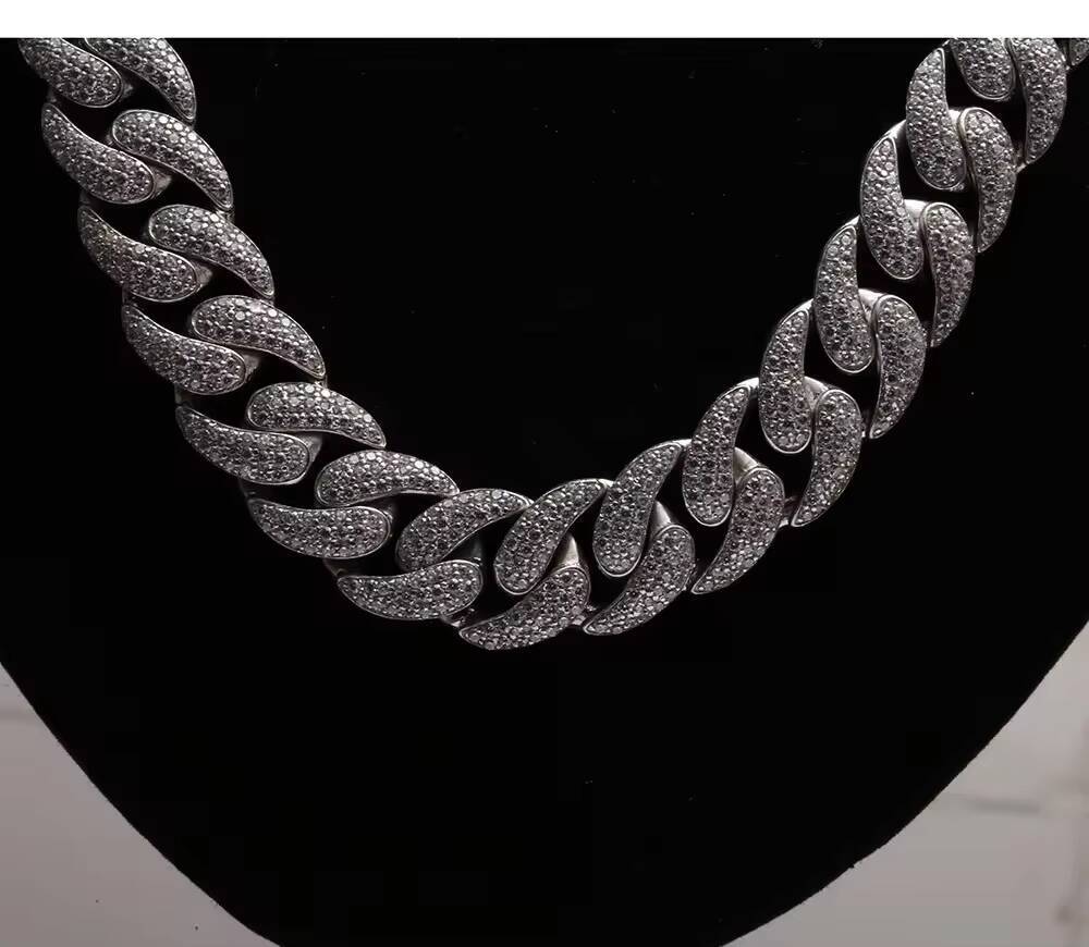 Fashionable Men's Gold Plated White Miniature Cuban Chain Necklace Hip Hop Jewelry