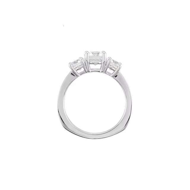 Premium Quality Moissanite Rings As Engagement Wedding Rings for Ladies in 925 Silver with Fine Quality As Best Romantic Rings