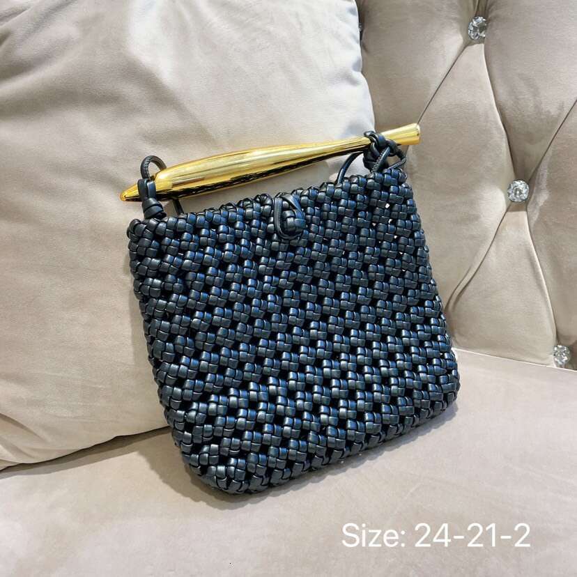 Designer Bag New Women's Celebrity Hollow Woven Small Square Fashion Handbag Shoulder Crossbody Bag Trendy