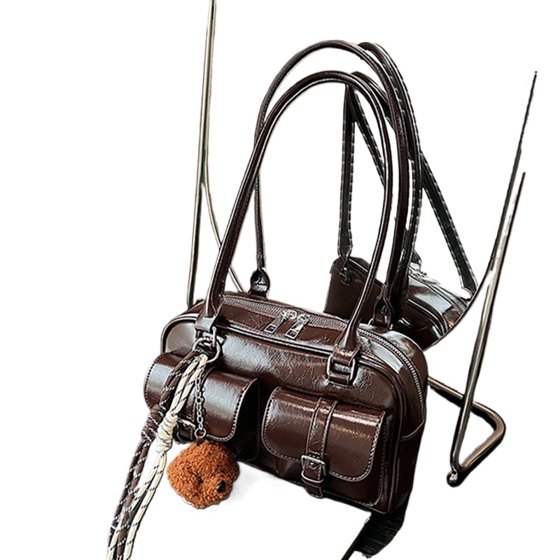 designer Trendy Women's Bags This Year Large Capacity Shoulder Bag Cute Pendant Pillow Bag Retro Multi-pocket Bowling Bag