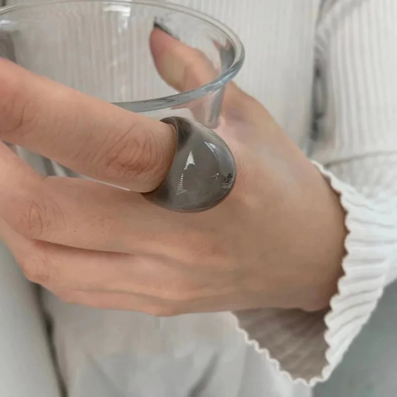 Resin Acrylic Ring Jewelry for Women Korean Retro Personalized Transparent Amber Grey Green Personalized Jewelry 250526