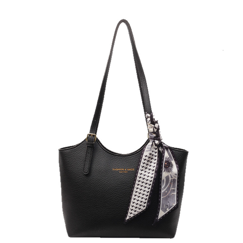 designer Fashion Simple Retro Large Capacity Tote Bag for Women 2025 New Casual Versatile Office Commute Underarm Shoulder Bag