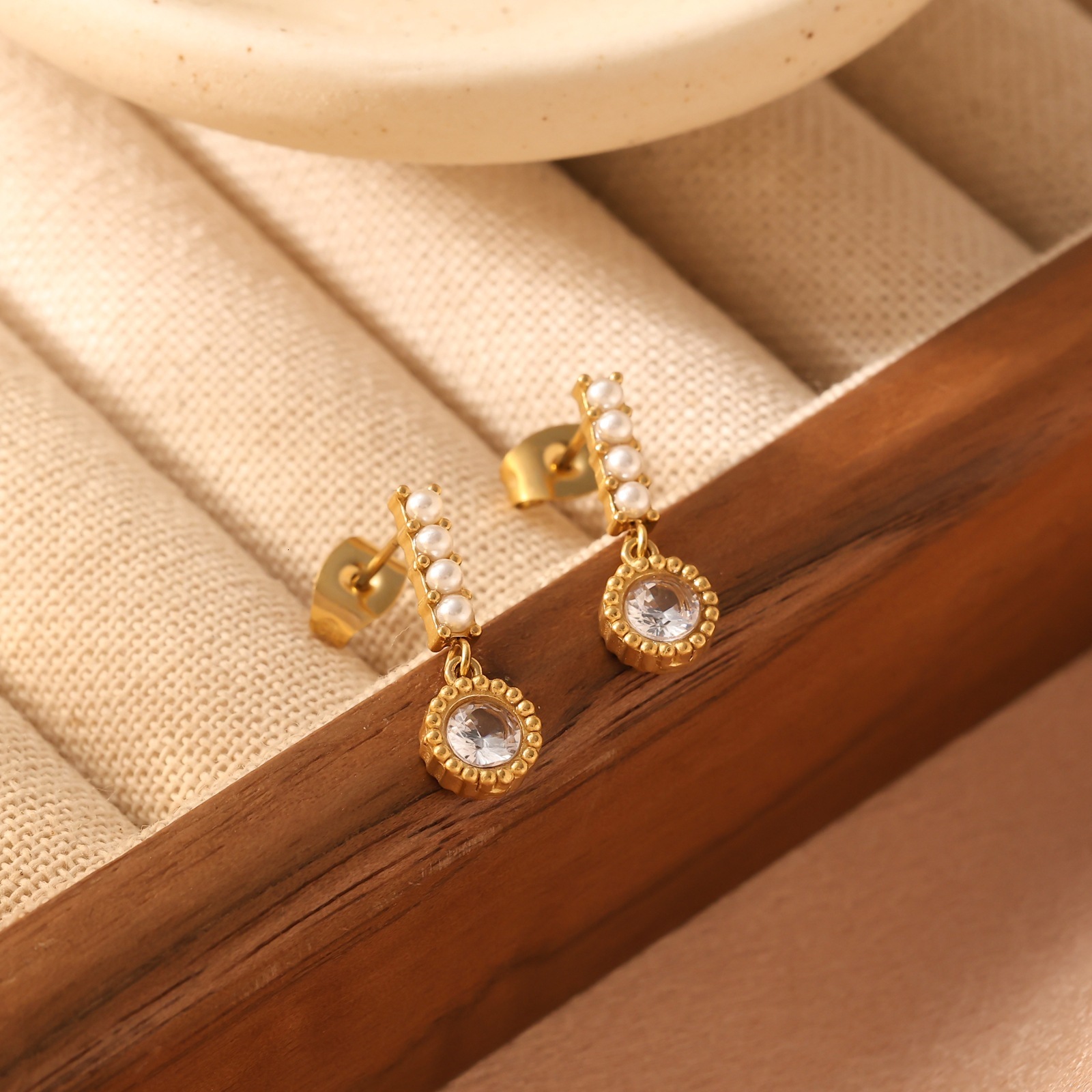 Titanium Steel Design Water Drop for Women Versatile Zircon Studs Light Elegant Earrings