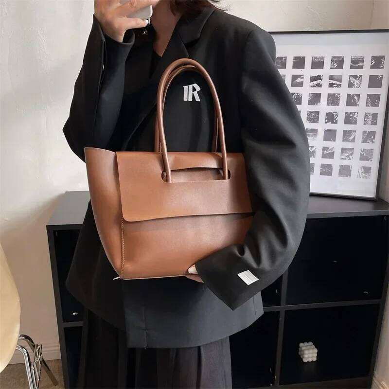 Fashion Women Shoulder 2023 New Large Capacity Handbags Simple Retro Tote Solid Color Famous Brand High Quality Bags