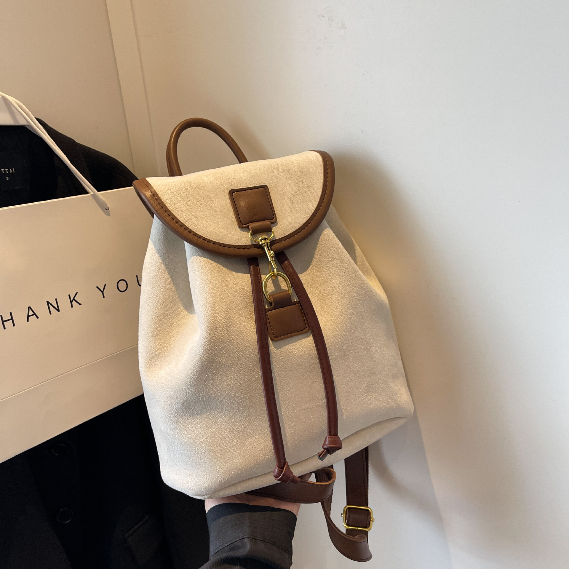 designer High-End Backpack for Women 2025 New Fashion Trendy School Bag for Girls College Students Large Capacity Handbag