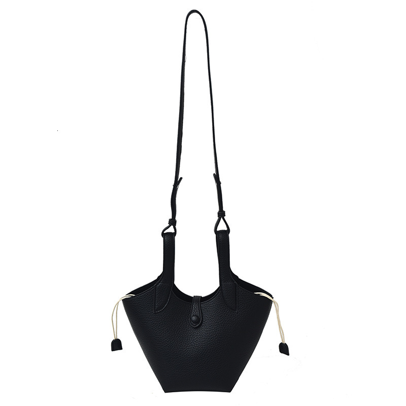 designer Niche Texture Underarm Bag Women's Bag 2025 Spring New Bucket Bag Simple Shoulder Crossbody Basket Bag