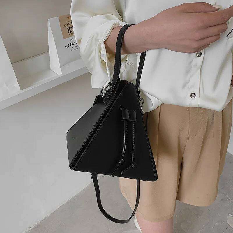 Fashion Ladies Shoulder Handbag Sense Of Women High Quality Leather Crossbody Bag Designer Female Triangle Bags
