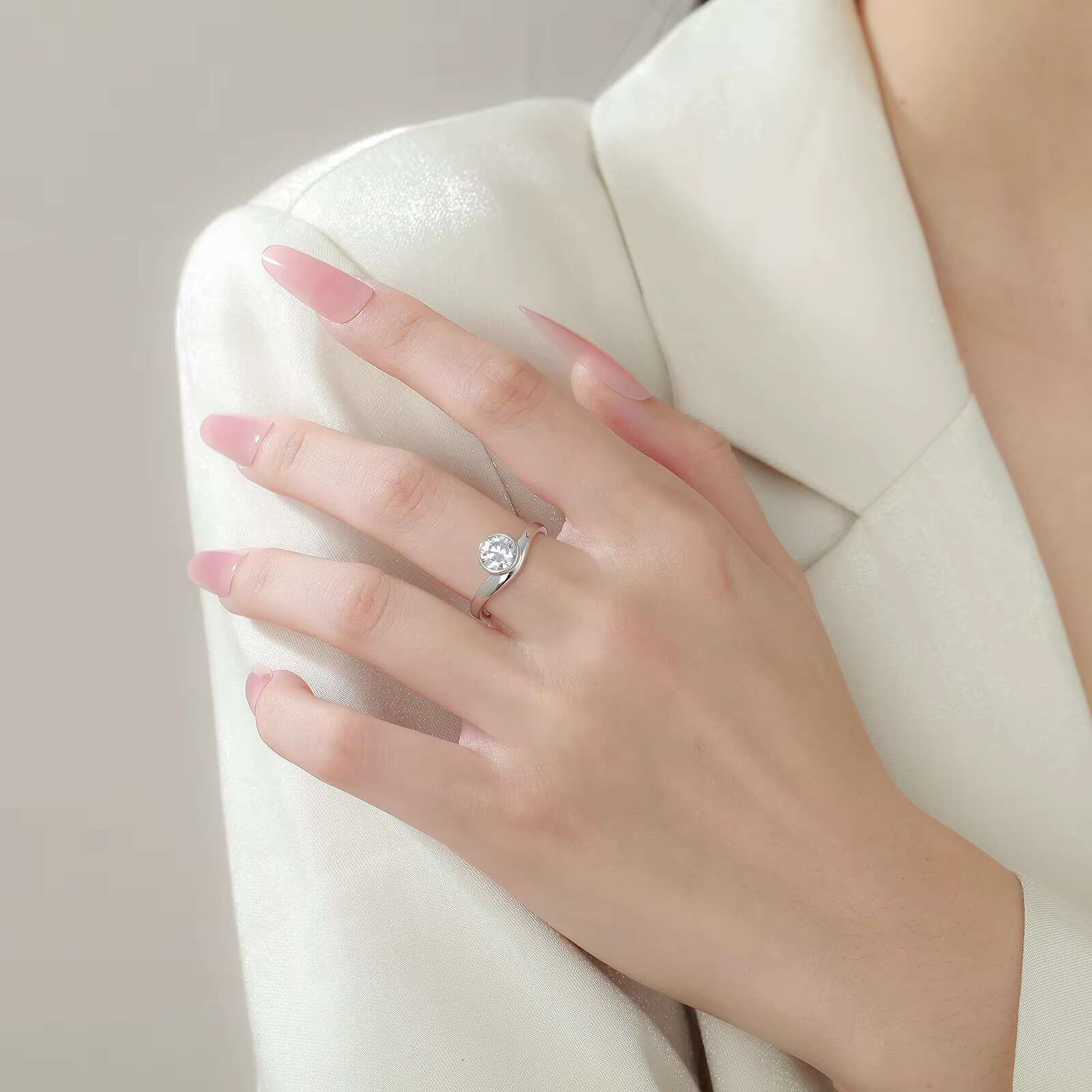 New Bohemian 6.5mm 1ct VVS Blue Moissanite with GRA Certificate 925 Sterling Silver Jewelry Women Wedding Ring