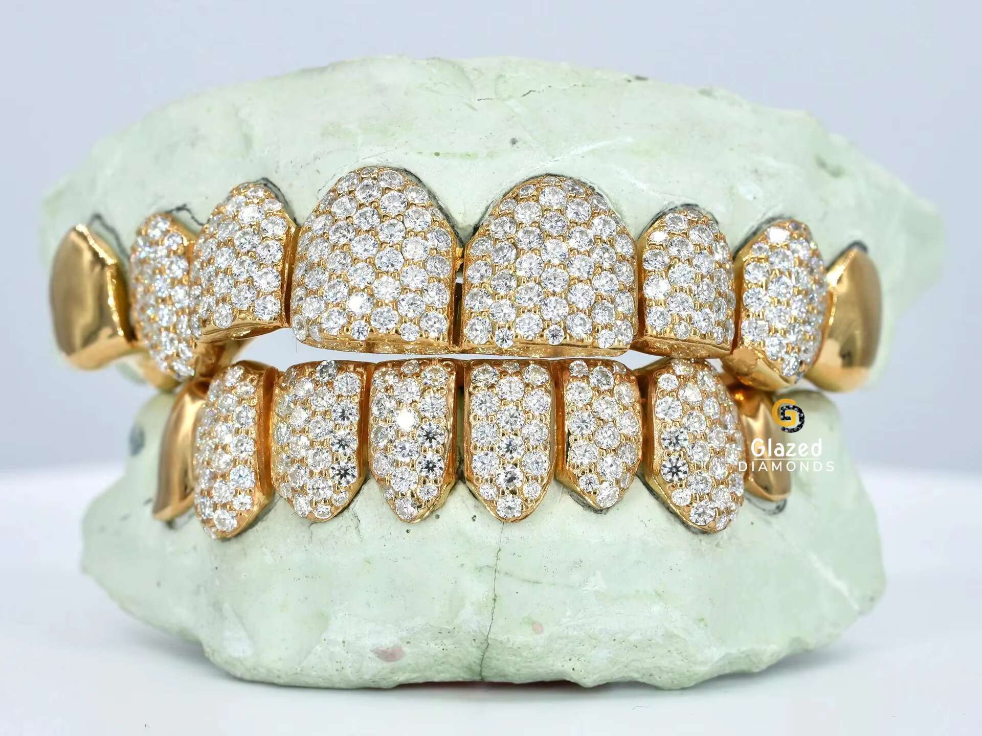Hip Hop Custom 925 Silver Teeth Grillz Iced Out Moissanite Diamond Grillz Teeth Silver Jewelry Best Price