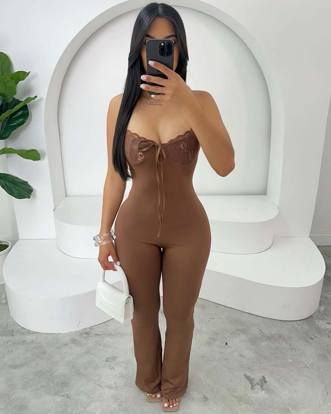 Designer T Shirt New European And American Style Solid Color Stretch Slim Sexy Lace Patchwork Bowknot Jumpsuit Bodysuit Essentials Summer Dress