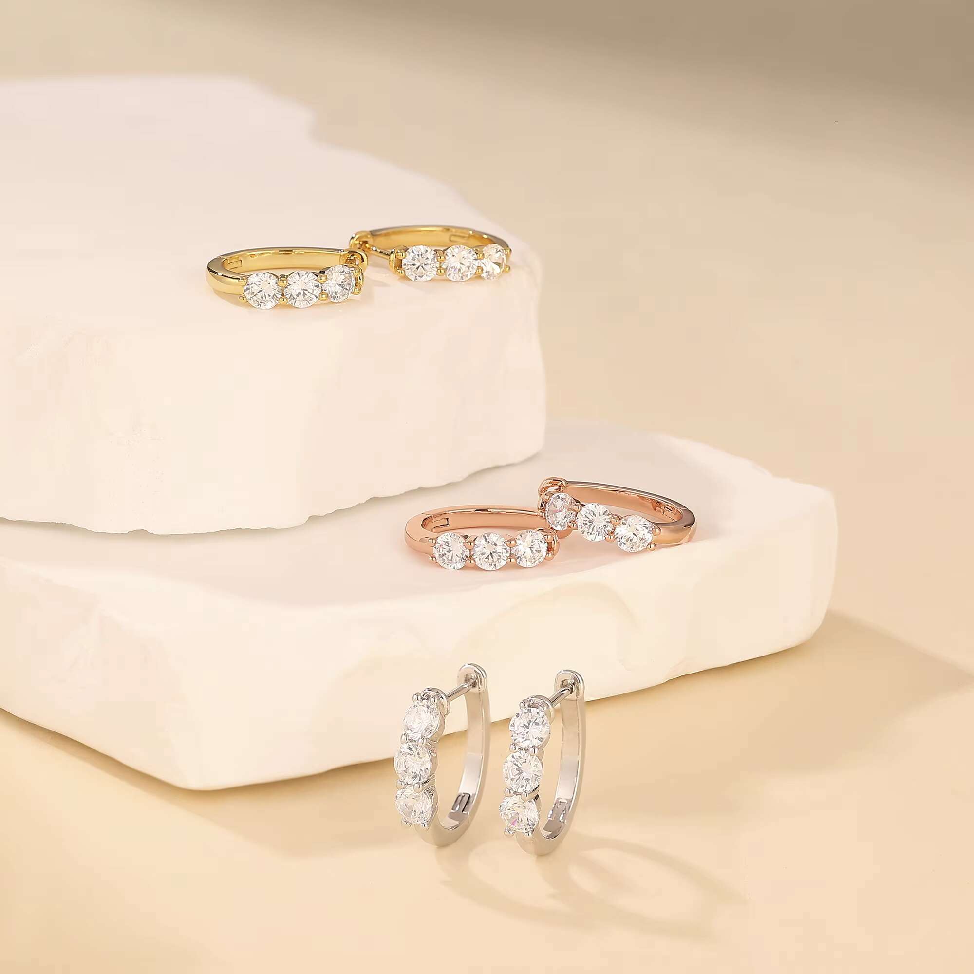 925 Silver Plated Moissanite Earrings Beautiful High Quality Three Colors to Choose From Weddings Gifts Parties Anniversaries