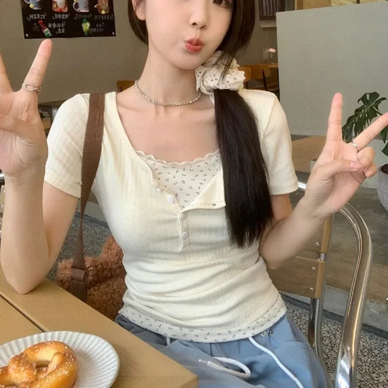 Women Soft Floral Lace Summer Blouse Lady Sweet Button Slim Fit 2024 Spliced Tops Female Seaside er Short sleeved T-shirt 250521