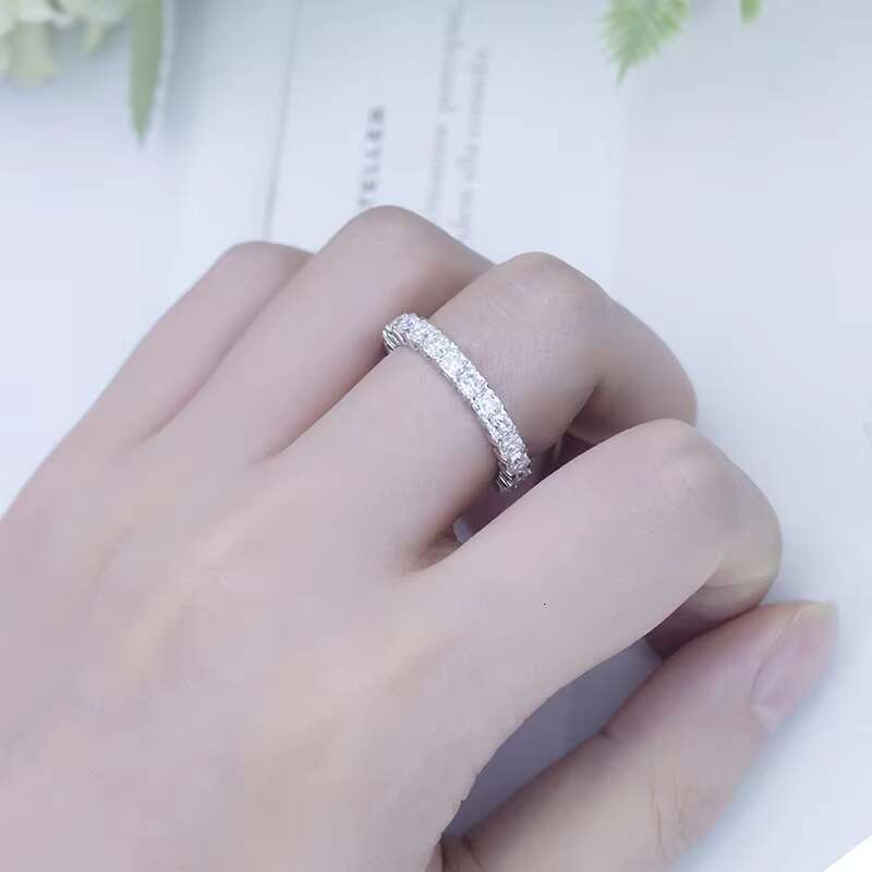 Luxury Fine Jewelry Eternity Band Ring Wholesale 10K 14K 18K Gold Moissanite Ring