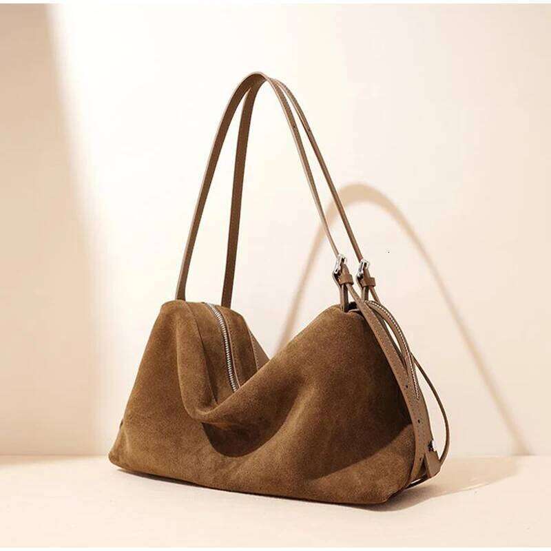 Super Soft Matte Leather Brand Women's High-End Designer New Pillow Purple Shoulder Commuter Underarm Bowling Bag