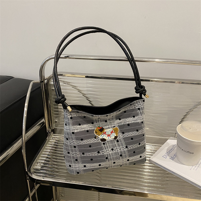 Women s Fashion Canvas Large Bag Summer fashion New fashion Large Capacity Bucket Bag Commuter Shoulder Bag Designer Women s Crossbody Bag