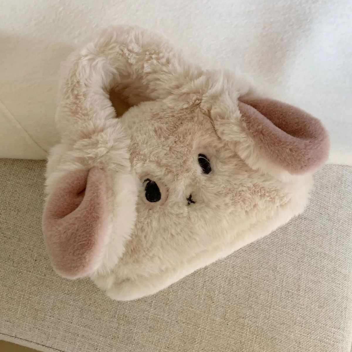 designer Winter Cartoon Plush Cute Rabbit Handbag for Women 2025 New Niche Shoulder Crossbody Furry Bag for Girls