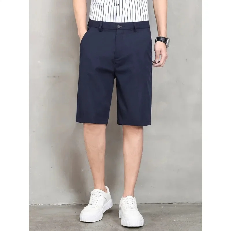 Summer Thin Ice Silk Breathable Loose Short Business Classic Casual Shorts Men Clothing Mens Short Sweatpants Korean 2025 250530