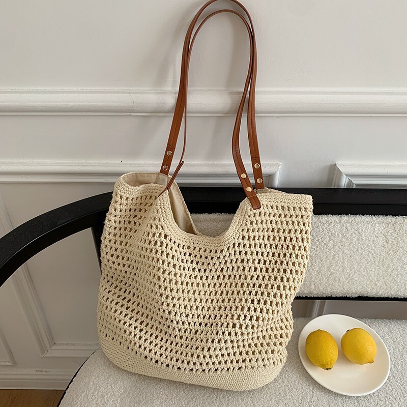 designer 2025 New Large Capacity Single Shoulder Cotton Woven Bag New Hollow Mesh Tote Bag Beach Vacation Bag