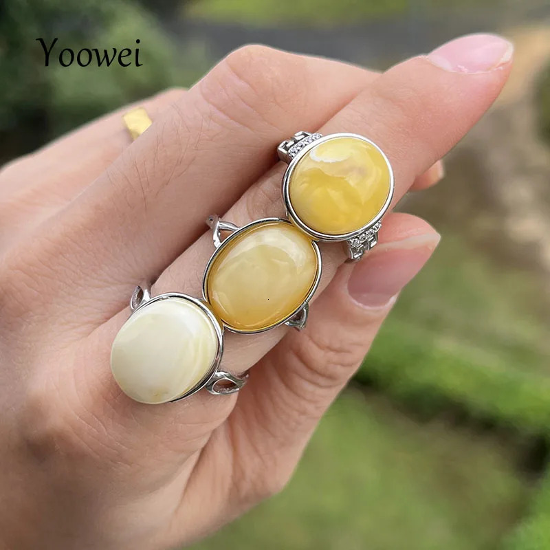 Natural Amber Rings for Women S925 Silver Souvenirs Gift Adjustable Oval Shape Stylish Opening Amber Jewelry Anillos 250526