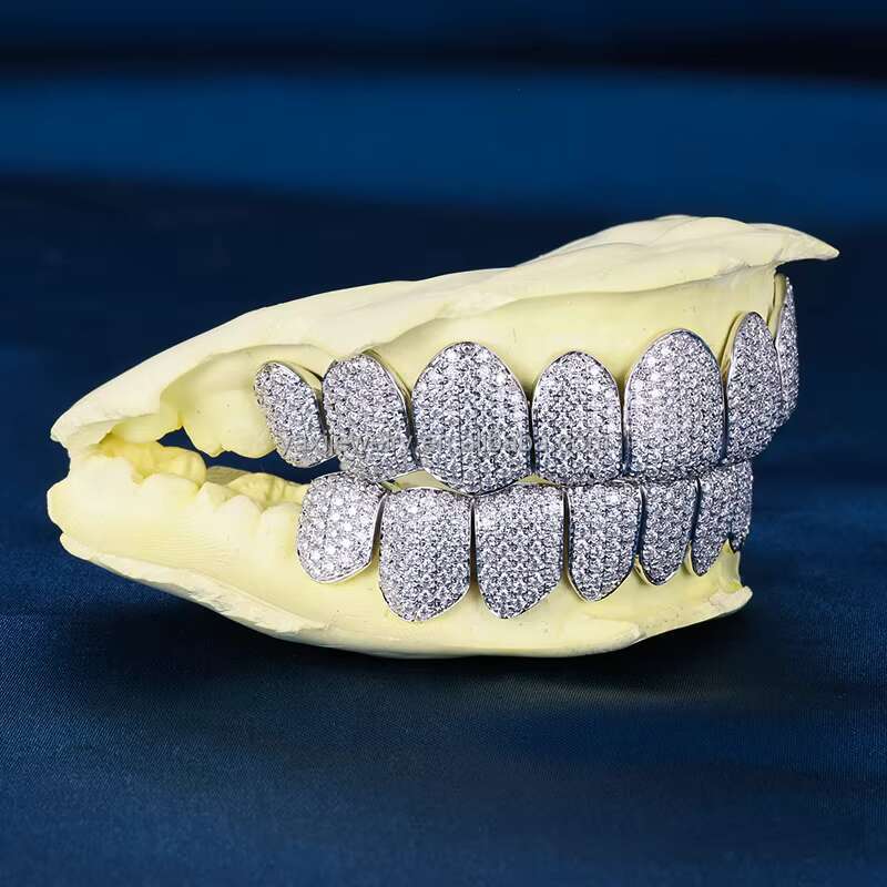 Custom Hip Hop Jewelry S925 Silver Gold Plated Ice Out VVS Diamond Round Cut Honeycomb Moissanite Teeth Grillz for Men Women