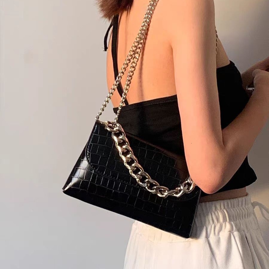 designer 2025 Summer Niche Designer Bag for Women Crocodile Pattern Chain Underarm Bag Retro Baguette Bag Single Shoulder Crossbody Bag