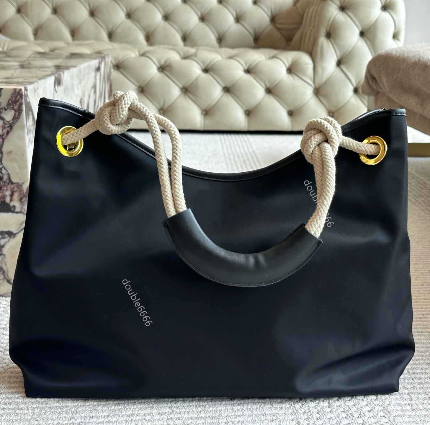 Designer beach Shoulder Crossbody Bag Versatile Large Capacity Commuter Tote Leisure Shopping Bag Straw travel bag Summer seaside holiday Grass woven bag