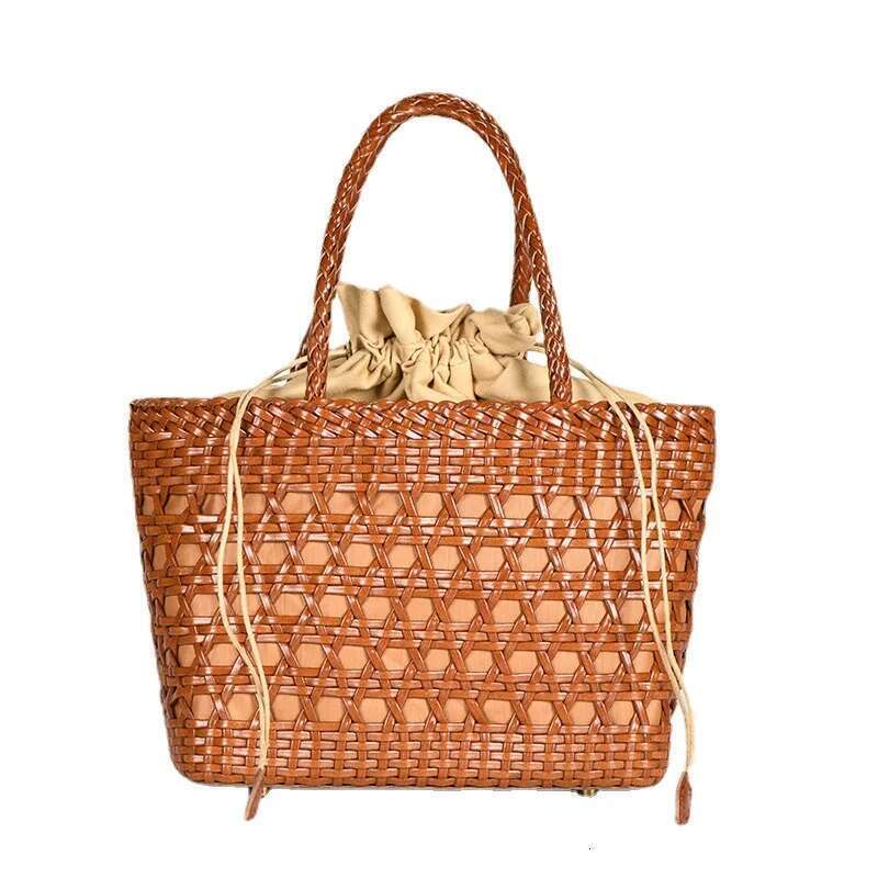 2025 Summer New Handmade Woven Genuine Leather Hollow Vegetable Basket Handbag Ins Fashion Women's Bag