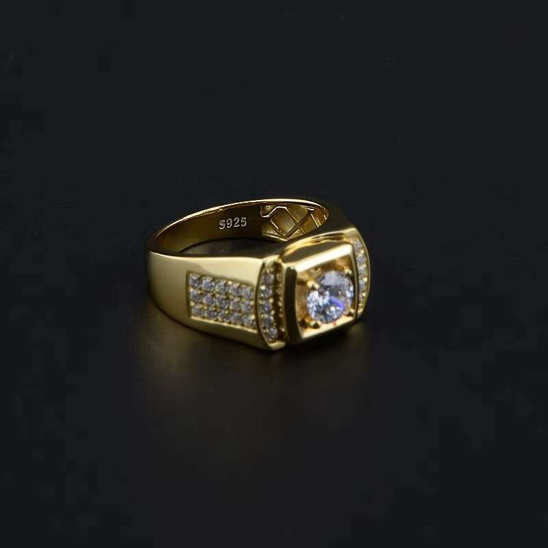Ashabell Wholesale S925 Sterling Silver Plated True Gold 1CT Moissanite Diamond Ring for Mens Wedding Engagement Ring