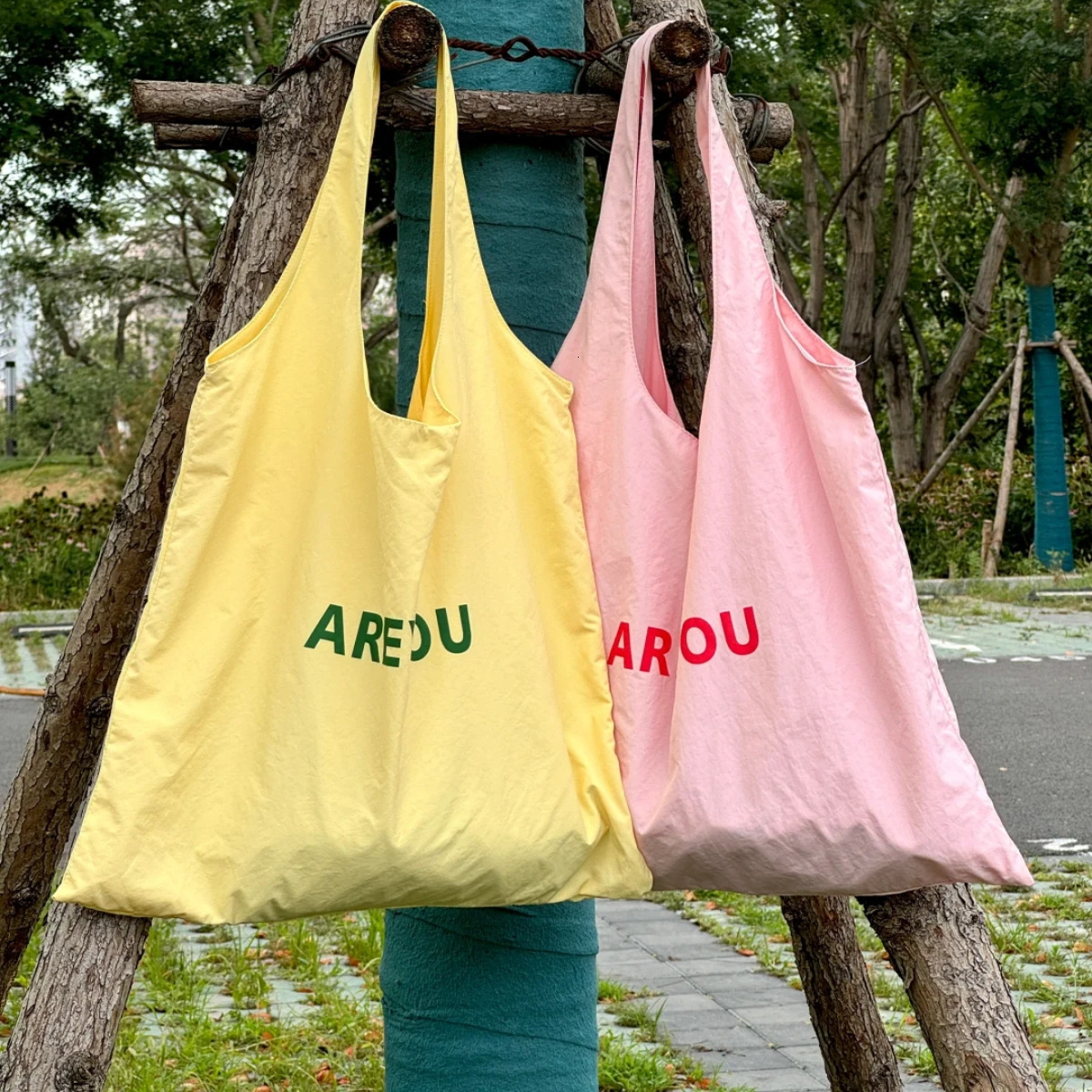 designer Summer Commuter Macaron Color Single Shoulder Bag for Women 2025 New Thin Lightweight Tote Canvas Bag Shopping Bag