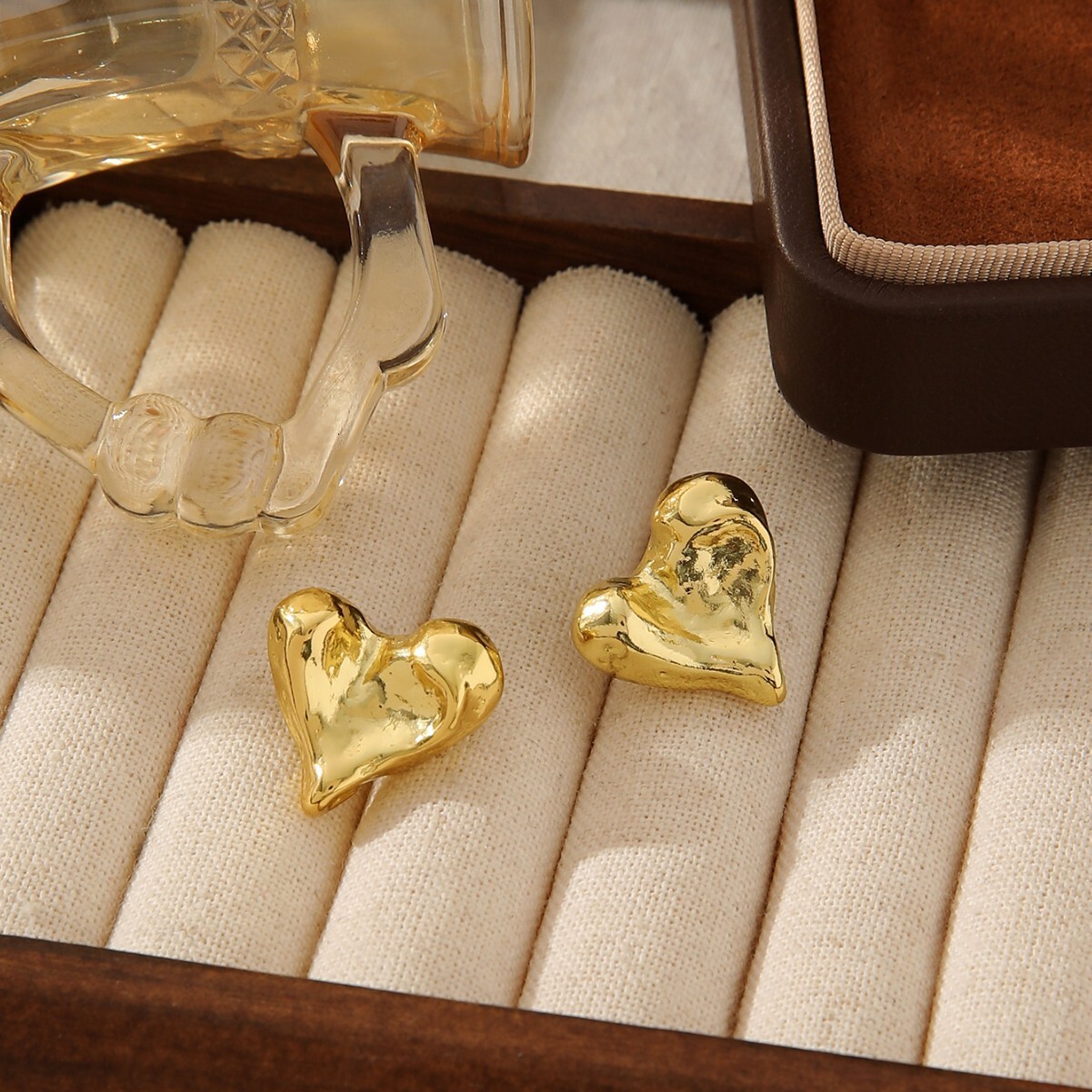 Titanium Steel Design Sense 3D Peach Heart for Women Non-Fading Gold-Plated High-End Earrings