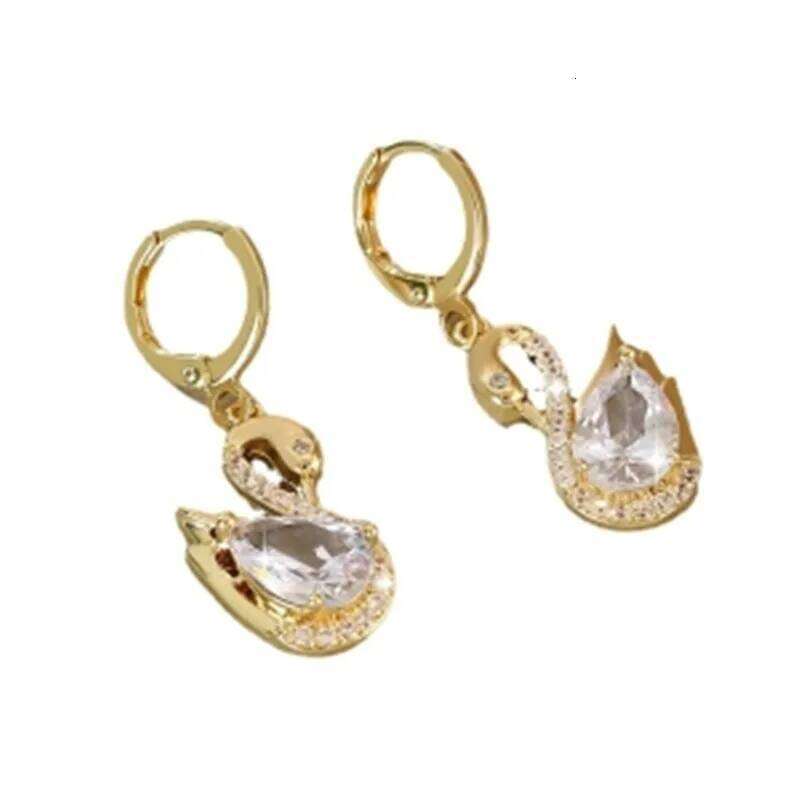 1 Pair Of Luxurious Elegant Golden Swan Earrings, Dazzling, Synthetic Crystal, Suitable For Daily Wear, Parties And Gifts