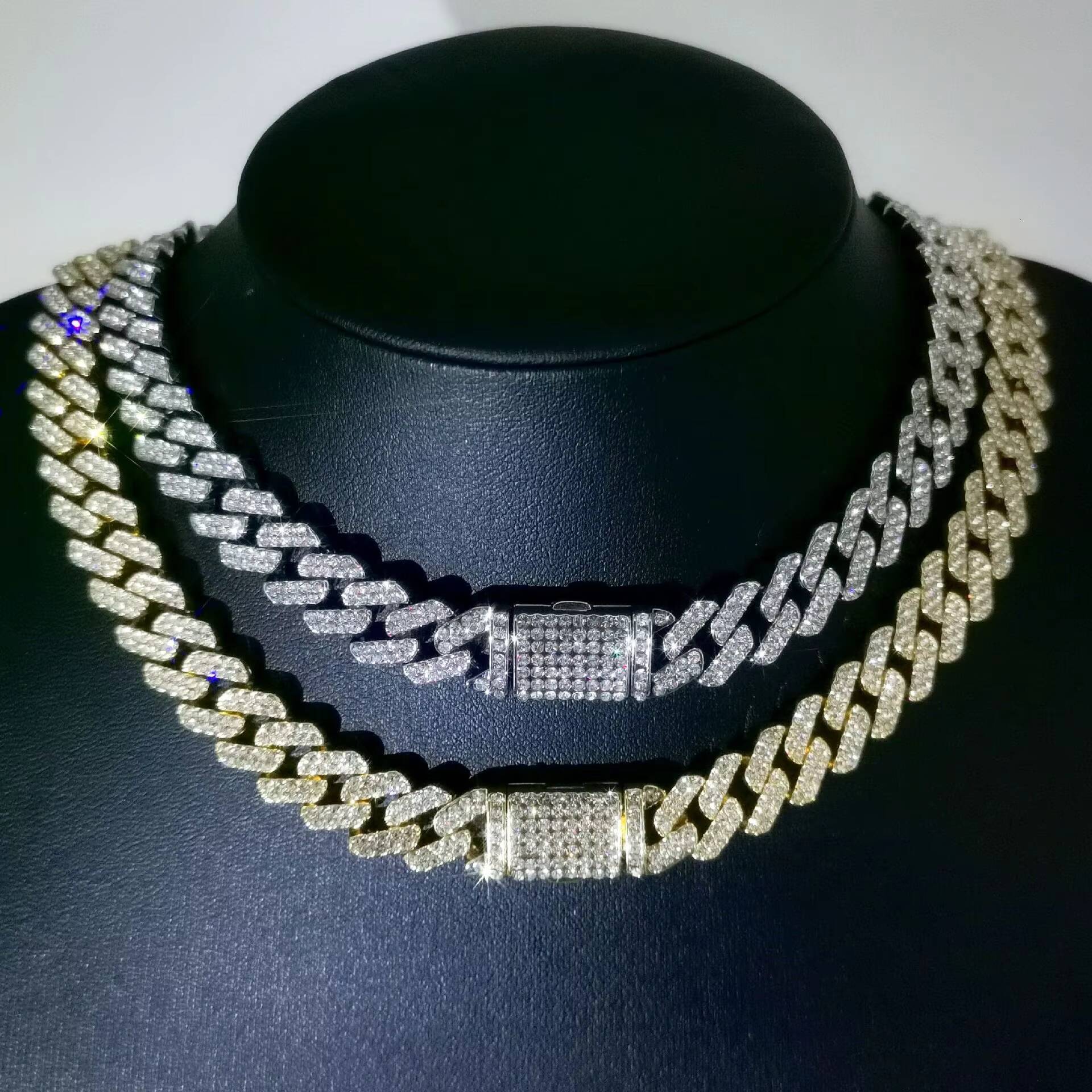 Hot Selg Fashion Hip-hop Stainless Steel 10mm Dia Inlaid Cuban Chain Bracelet Necklace in Europe and America