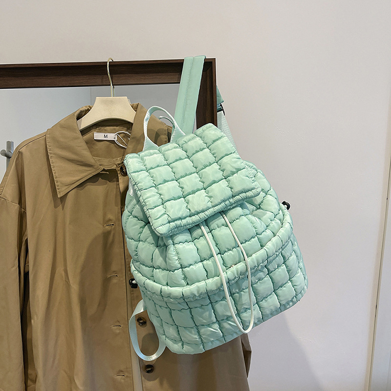 Free Shipping Down Pleated Backpack Women's Bag European And American Cloud Bag New Large Capacity Simple Grid Puff Bag Designer Outdoor Leisure 