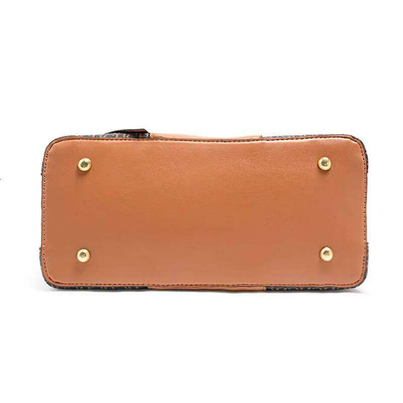 CH Large Capacity Brand Women's Bag Letters Temperament Fashion Design Sense Versatile Shopping Elegant Crossbody